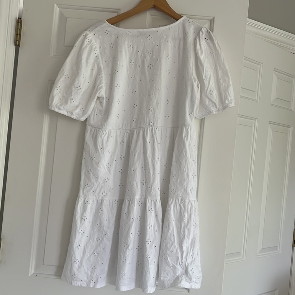 Loft White Eyelet Tiered Swing Dress medium Petite Puff Sleeves - Picture 5 of 8